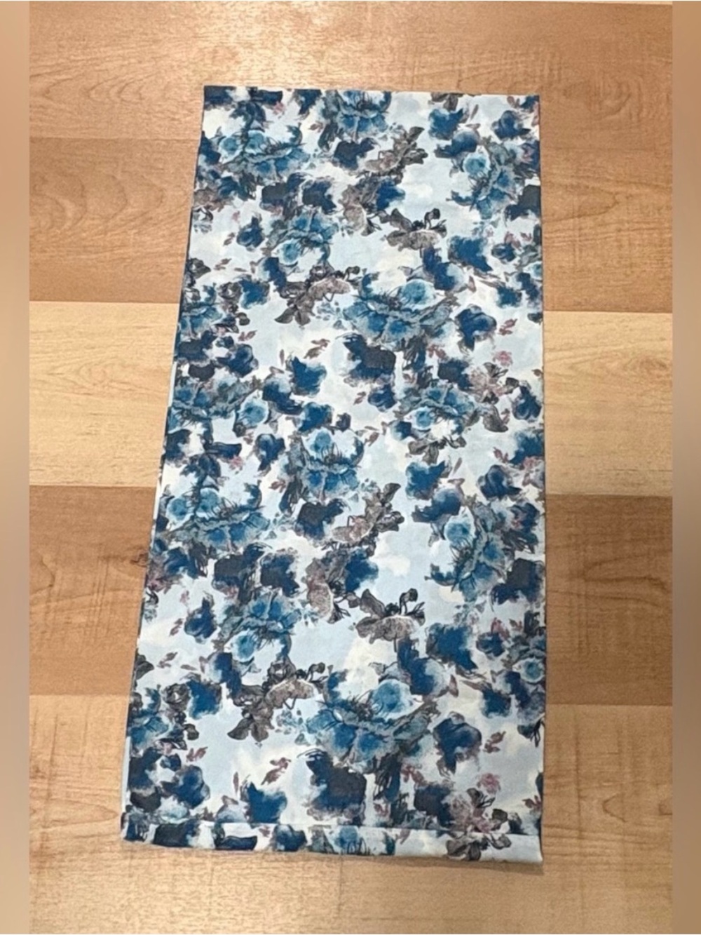 Infinity 2 scarf bundle silky brown and blue splatter print and blue flora scarf - Picture 4 of 5